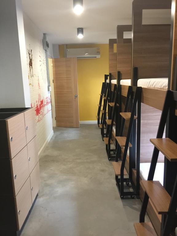 בנגקוק Bed@Town Hostel מראה חיצוני תמונה