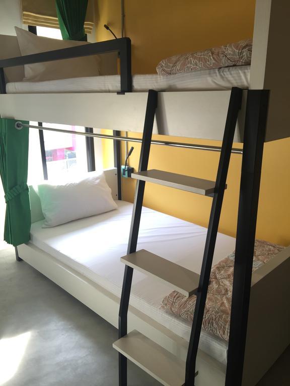 בנגקוק Bed@Town Hostel חדר תמונה