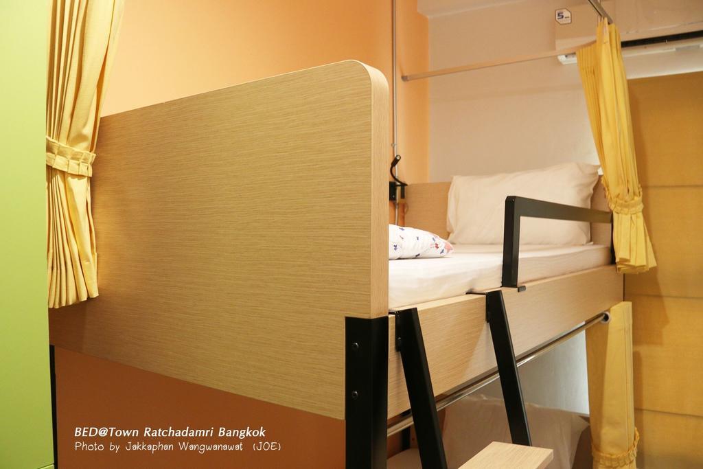 בנגקוק Bed@Town Hostel מראה חיצוני תמונה