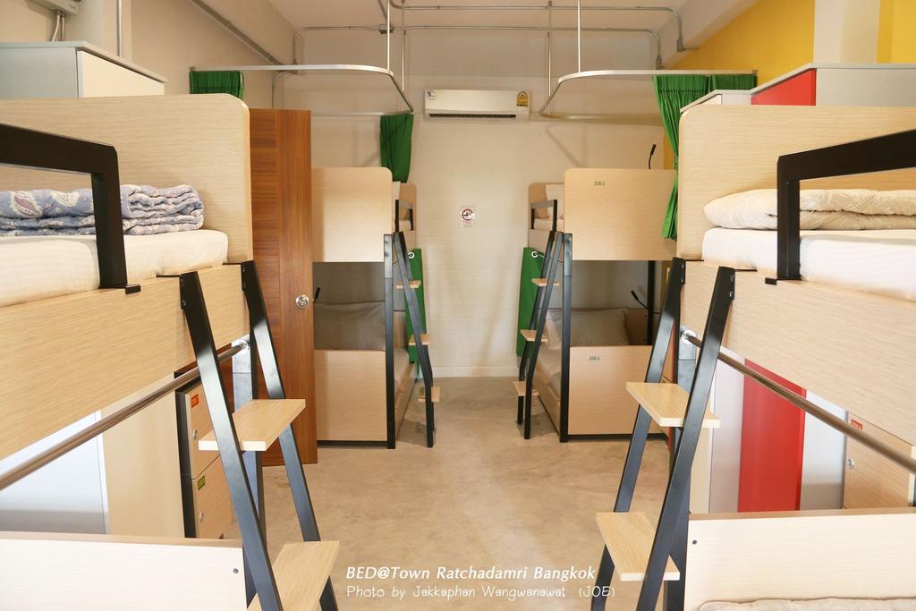 בנגקוק Bed@Town Hostel מראה חיצוני תמונה